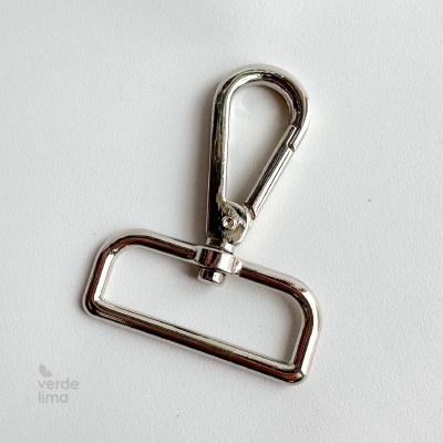 Mosquetão premium rectangular para alças de 40mm