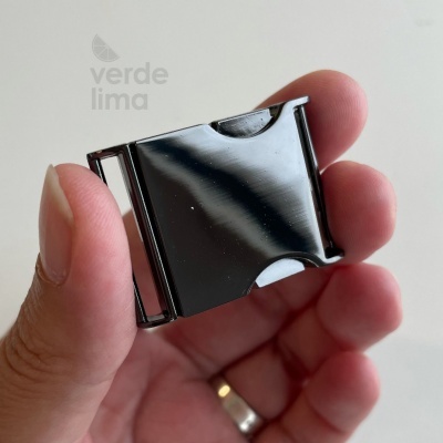 Fecho metálico 25mm