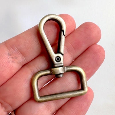 Mosquetão premium rectangular para alças de 25mm