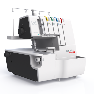 Máquina Corte e Cose bernette b44