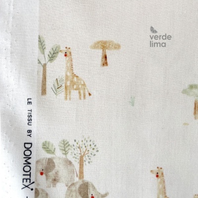 Tecido de Algodão - Estampado digital - Savana - Animais em família