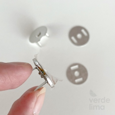 Botão magnético extra fino - 18mm