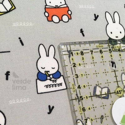 Retalho 50x110cm - Miffy na escola