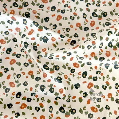 Tecido raincoat - Animal Print