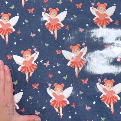 Tecido Plastificado - Fadinhas - fundo azul