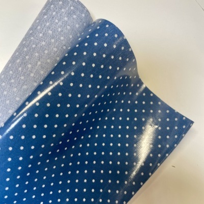 Retalho 41x140cm - TECIDO PLASTIFICADO - PINTAS - Azul Índigo