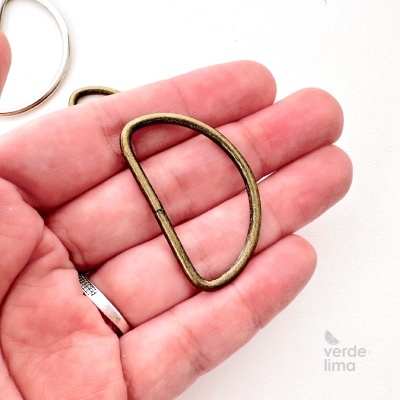 Argola meia lua 40mm