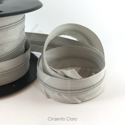 Fecho Zipper malha 3