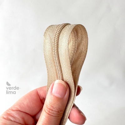 Fecho Zipper malha 5