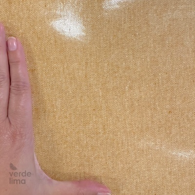 Retalho 125x130cm - Linho alentejano com brilho - Mostarda (plastificado)