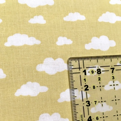 Tecido de algodão - Nuvens fundo amarelo claro