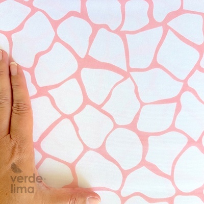 Minimate Impermeável - Padrão Girafa fundo rosa