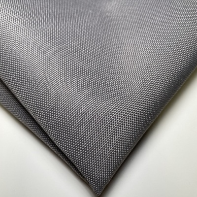 Retalho 42x147cm - Nylon plastificado - Cinzento Médio