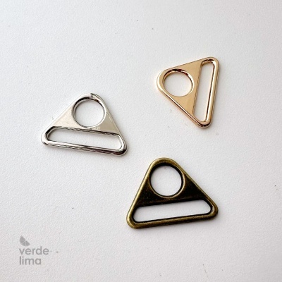 Passador triangular de 30mm