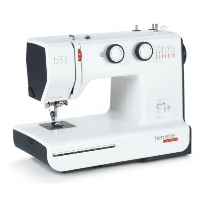 Máquina de costura BERNETTE B33