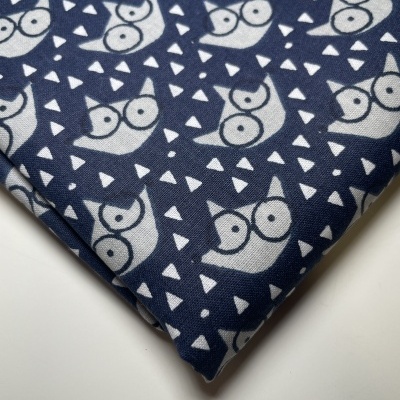Retalho 74x150cm - Winter fox - fox heads navy blue