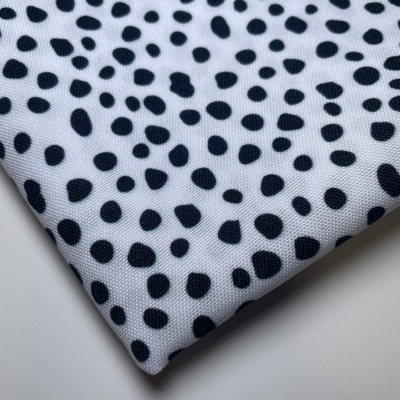Retalho 40x150cm - Minimate Impermeável - Pintas pretas fundo branco