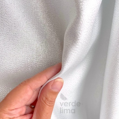 Tecido lamê prateado - 280cm