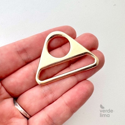 Passador triangular de 40mm