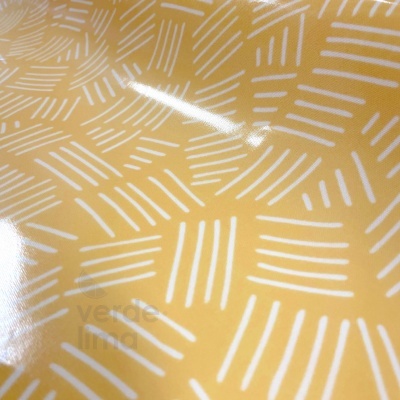 Tecido Plastificado - Traços amarelo