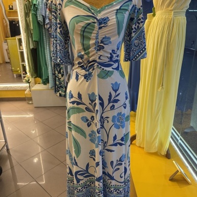 Vestido&#x20;Midi&#x20;Tropical&#x20;Azul&#x20;&amp;&#x20;Branco