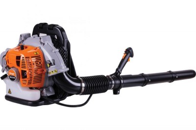 Soprador de mochila para folhas com motor a gasolina e tubo preto