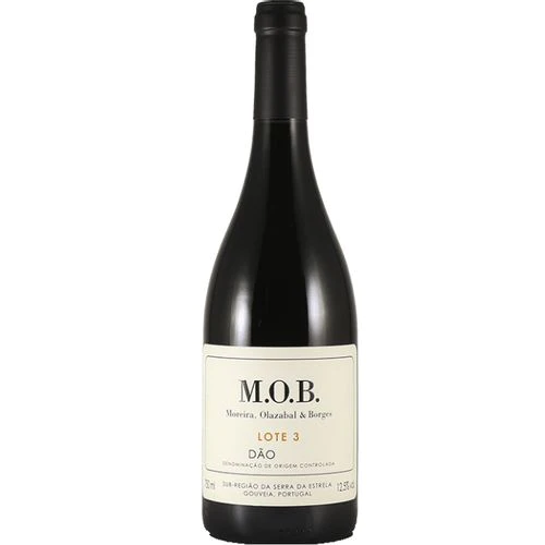 M.O.B. Lote 3 2022 Vinho Tinto Dão DOC Garrafa de vinho tinto M.O.B. Lote 3 Dão rótulo branco
