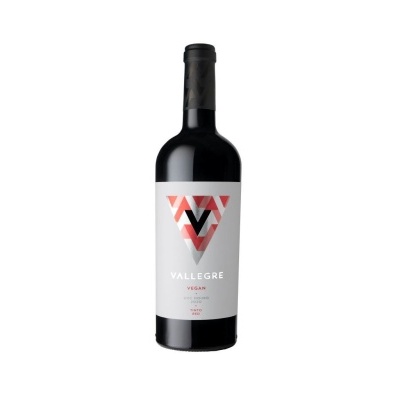 Garrafa de vinho tinto Vallegre com rótulo branco e triângulos vermelhos