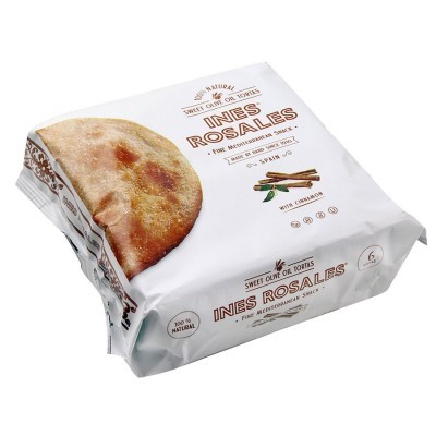 Pacote branco de bolachas INES ROSALES com texto castanho e imagem de bolacha e canela