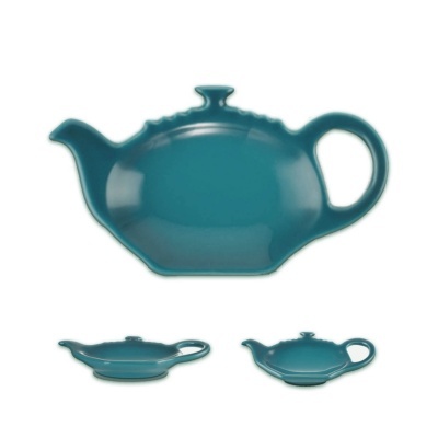 Conjunto de suportes para saquinhos de chá azuis turquesa em cerâmica.