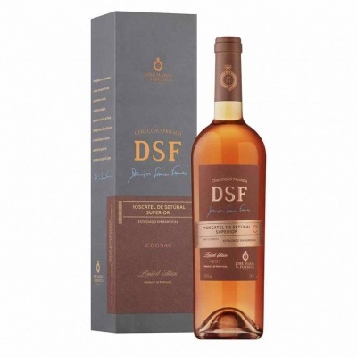 Garrafa e caixa do licor DSF Moscatel de Setúbal Superior