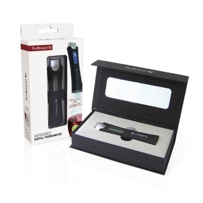 Termómetro digital por infravermelhos Vin Bouquet em embalagem e caixa preta aberta