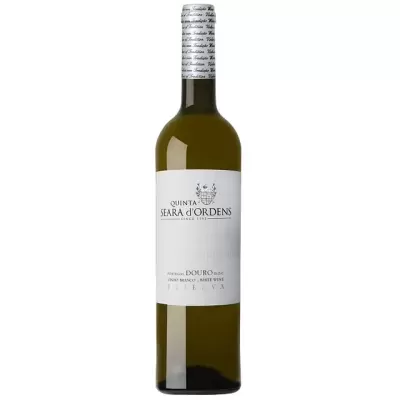 Garrafa de vinho branco Quinta Seara d'Ordens com etiqueta branca e texto preto