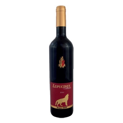 Garrafa de vinho tinto Lupucinus 2018 com rótulo vermelho e dourado
