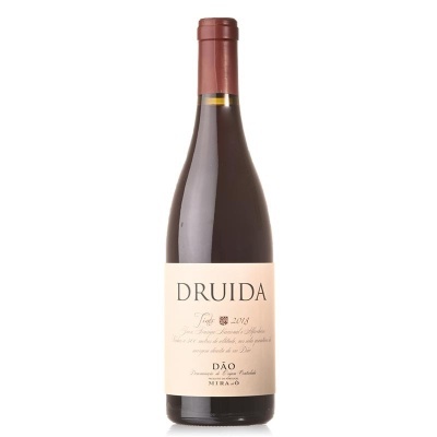 Garrafa de vinho tinto DRUIDA 2018 com rótulo creme e cápsula vermelha