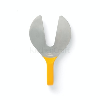 Utensílio de cortar queijo com lâmina metálica e cabo amarelo