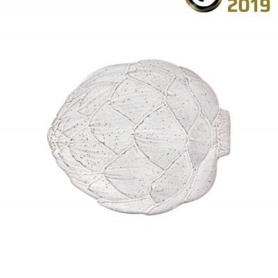 Objeto decorativo branco em forma de alcachofra com textura