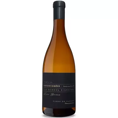 Garrafa de vinho branco Horácio Simões Old School Signature com rótulo preto
