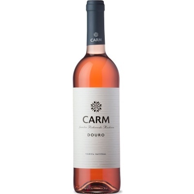 Garrafa de vinho rosé CARM Douro com rótulo branco