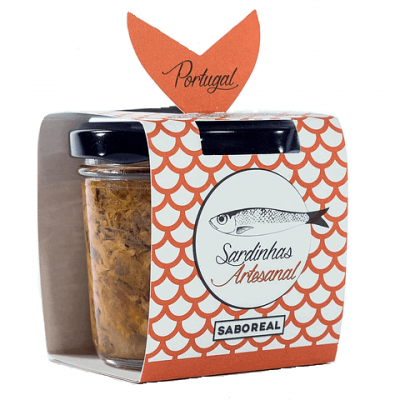 Conjunto de frascos de vidro com sardinhas artesanais e embalagem com padrão de escamas laranja