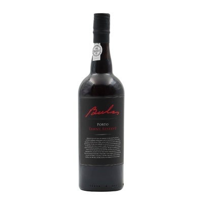 Garrafa de vinho do Porto Bulas Tawny Reserve com rótulo preto e texto vermelho e branco