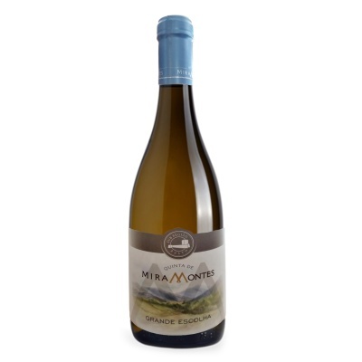 Garrafa de vinho branco Quinta de Miramontes Grande Escolha com rótulo de montanhas