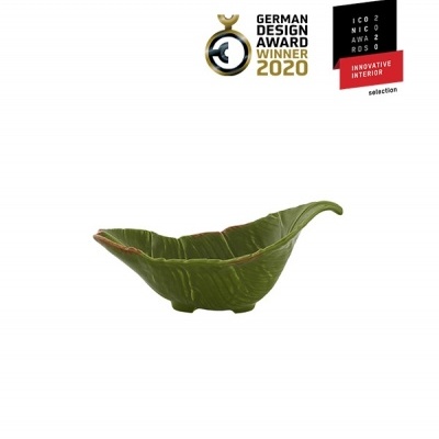 Taça decorativa em forma de folha verde com detalhes castanho-avermelhados