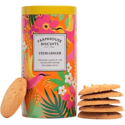 Lata colorida de bolachas Farmhouse Biscuits Stem Ginger com bolachas empilhadas ao lado