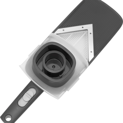 Mandolina de cozinha preta e cinza com lâmina de metal e anel cortador