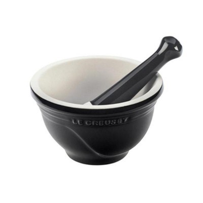 Pilão e almofariz preto com interior branco Le Creuset