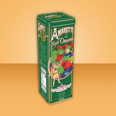 Lata verde de metal com amêndoas açucaradas coloridas e texto Amaretti Del Soft Chiostro