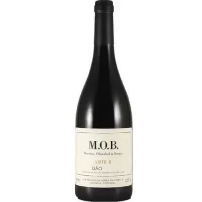 Garrafa de vinho tinto M.O.B. Lote 3 Dão rótulo branco