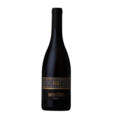 Garrafa de vinho tinto 100 Hectares Douro com rótulo preto e dourado