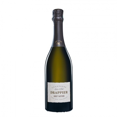 Garrafa de champanhe Drappier Brut Nature com rótulo branco e cápsula preta